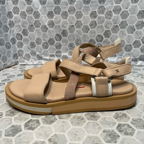 Woman’s Fabi made in Spain Strappy sandals size 40-10 - Picture 4 of 13